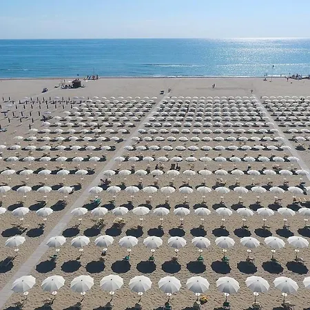 Albatross Mobile Homes On Mare E Pineta Campeggio
