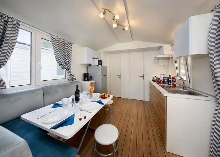 Albatross Mobile Homes On Mare E Pineta